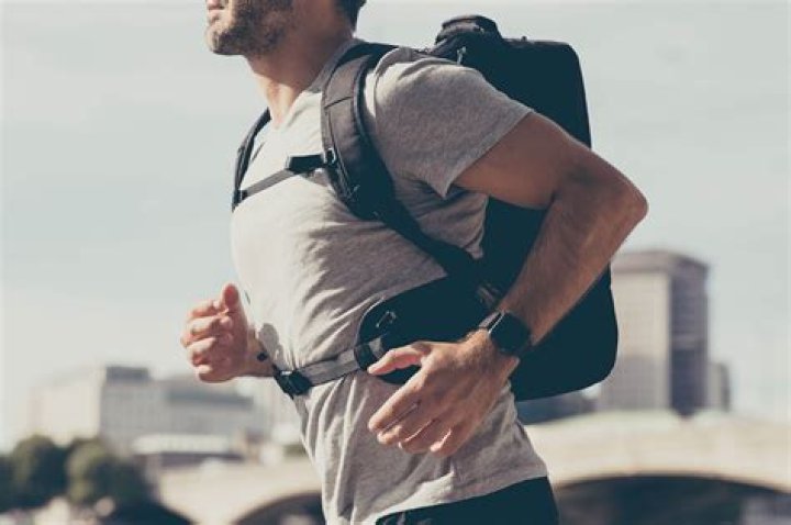 Can I backpack in Greece?