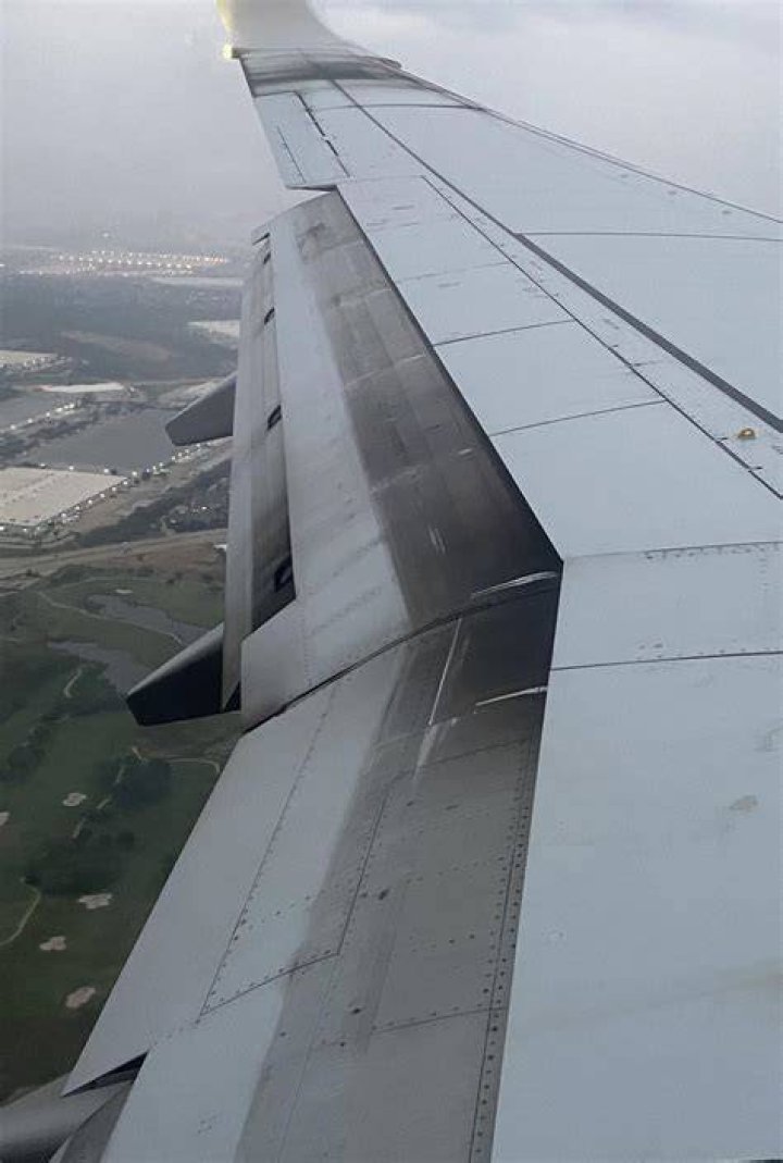 How dirty is a plane?