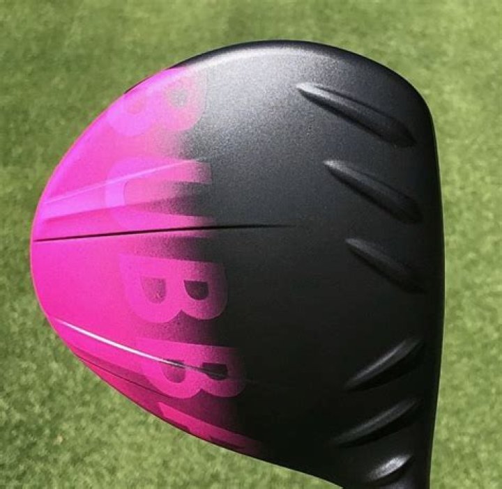 Why does Bubba use a pink driver?